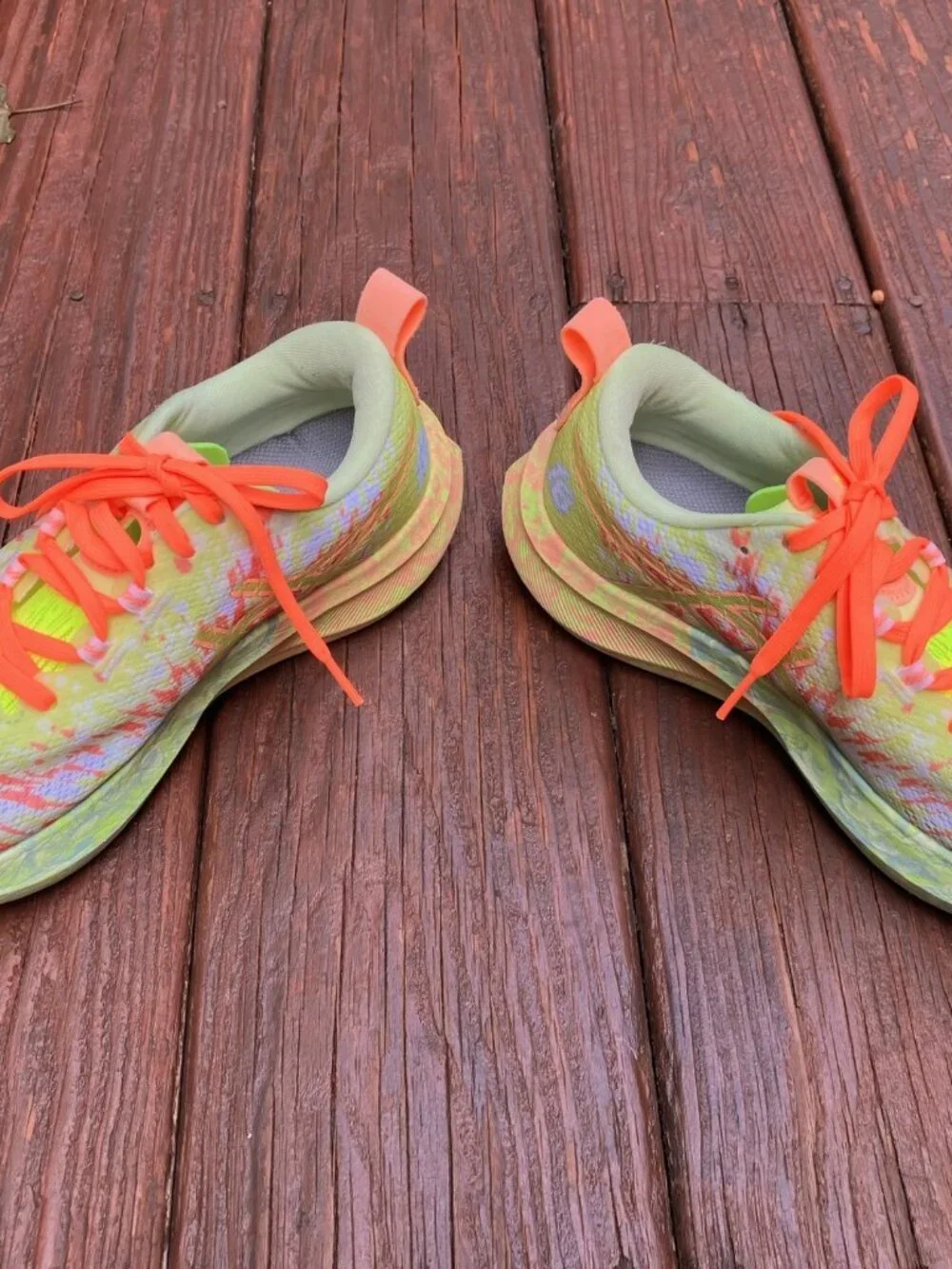 ASICS Gel NOOSA Tri 16 Running shoes -Yellow/Cool Matcha Womans sz 8